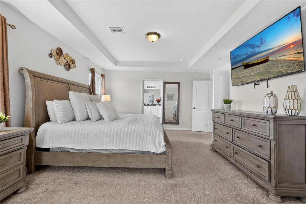 Photo of 6541 DEVESTA LOOP