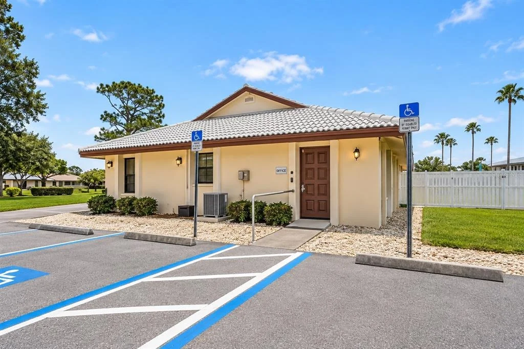 Photo of 14 IDLE SANDS DRIVE