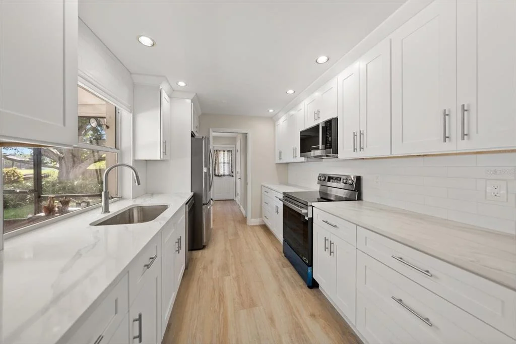 Photo of 1641 SHERBROOK ROAD