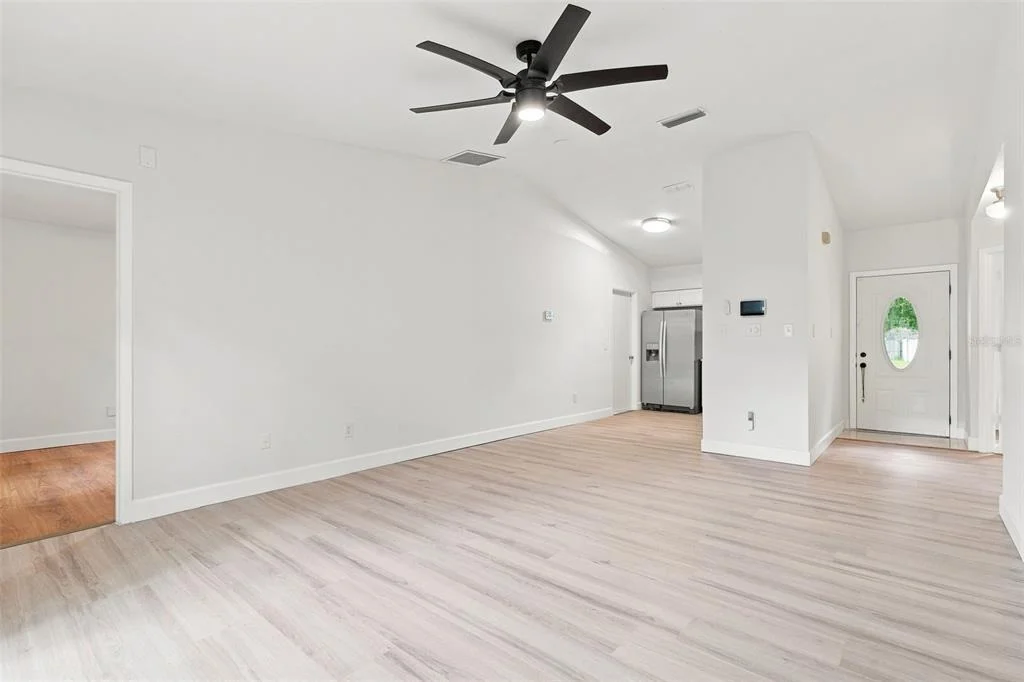 Photo of 723 OAK MANOR CIRCLE