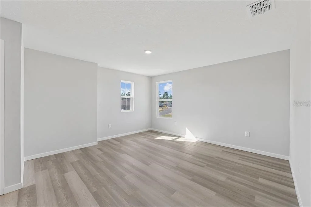 Photo of 84 SPRINGWOOD DRIVE