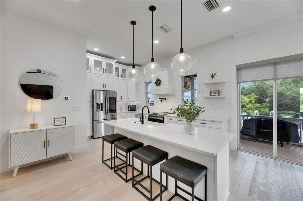 Photo of 6512 SIMONE SHORES CIRCLE