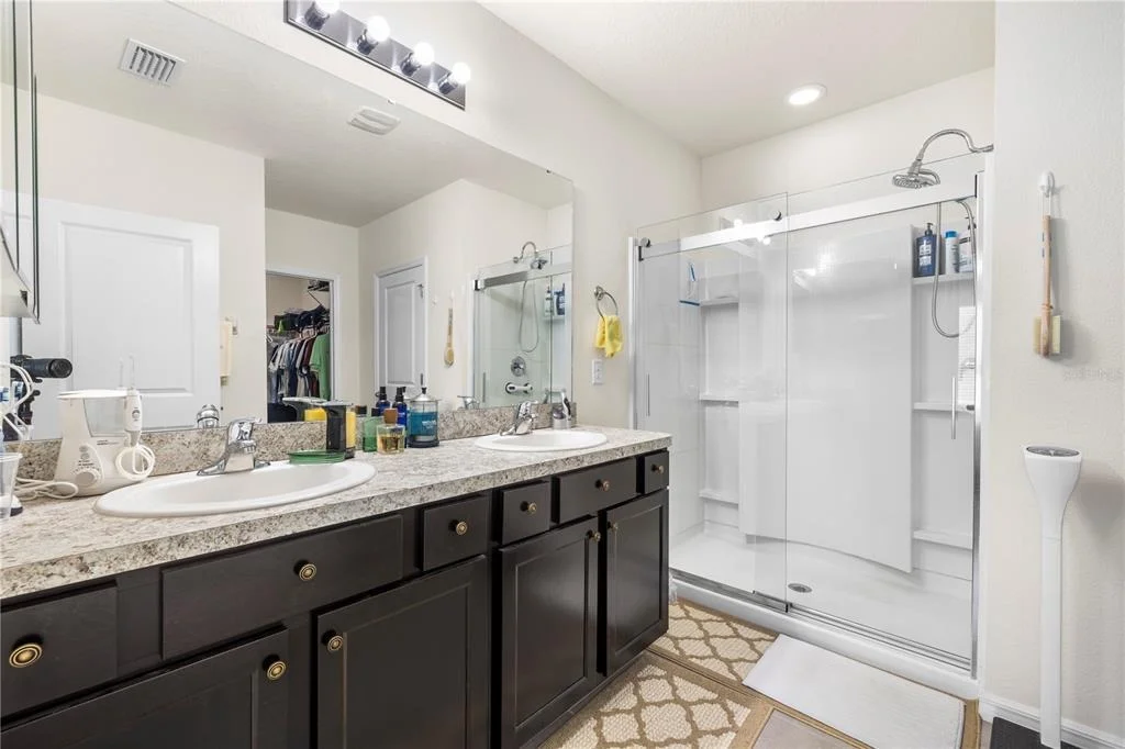 Photo of 10527 PARK MEADOWBROOKE DRIVE