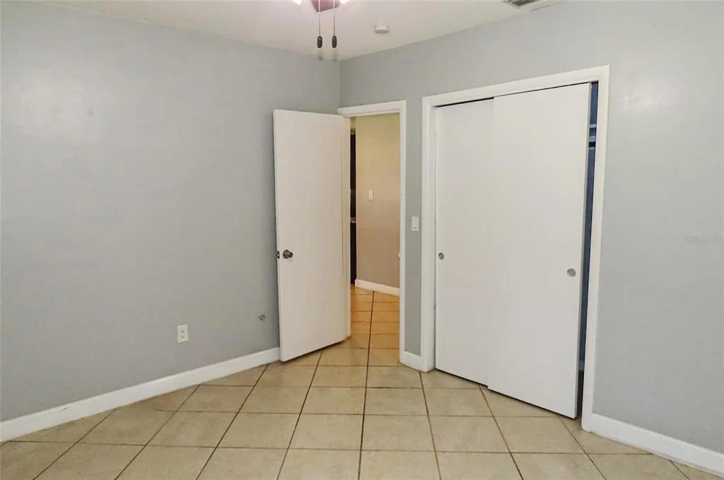 Photo of 1841 WEST DRIVE