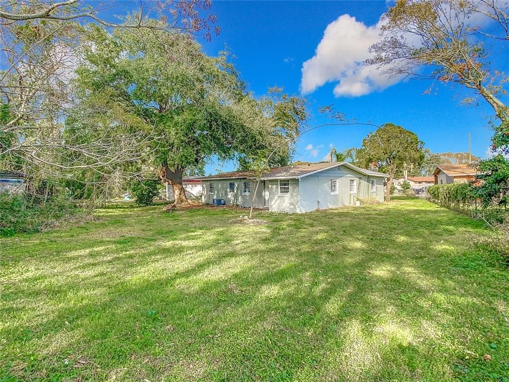 Photo of 444 SUNNYVIEW CIRCLE