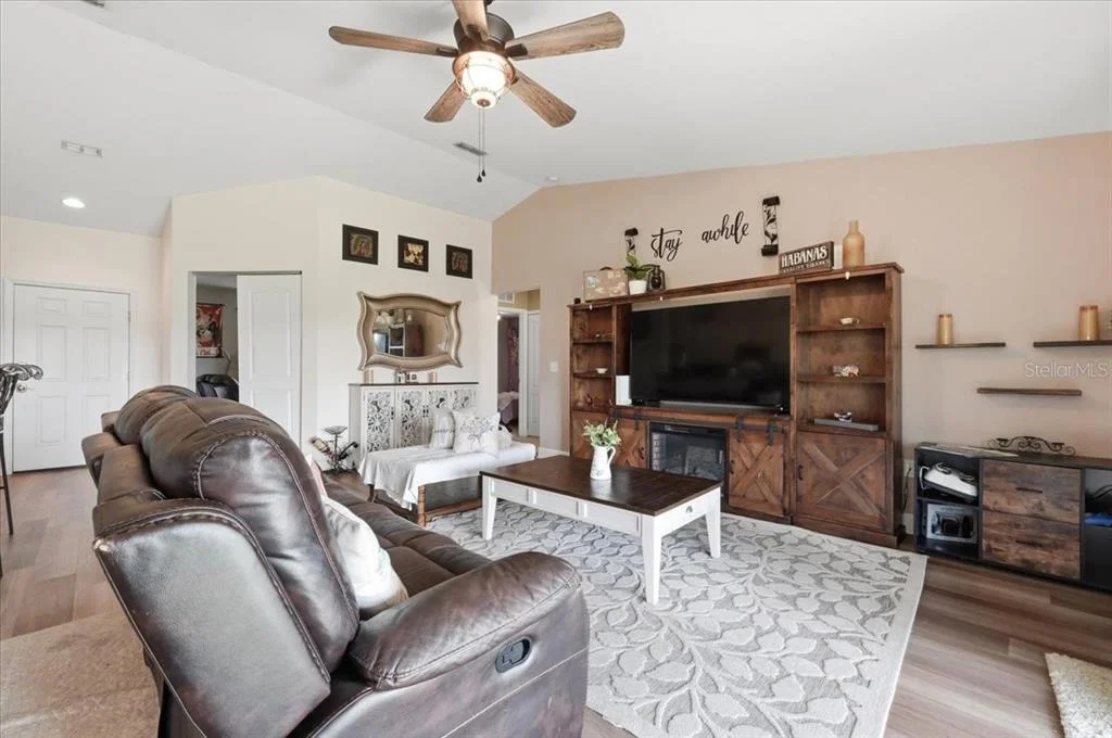 Photo of 828 ULMER ROAD