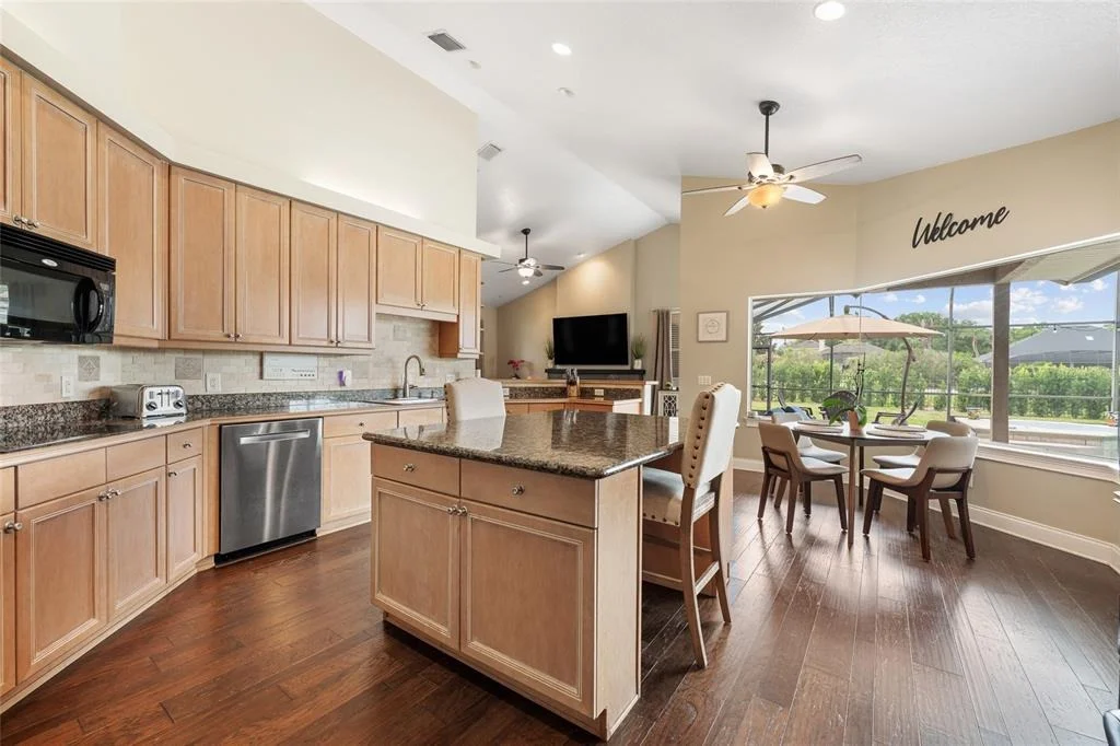 Photo of 8612 OLDBRIDGE LANE