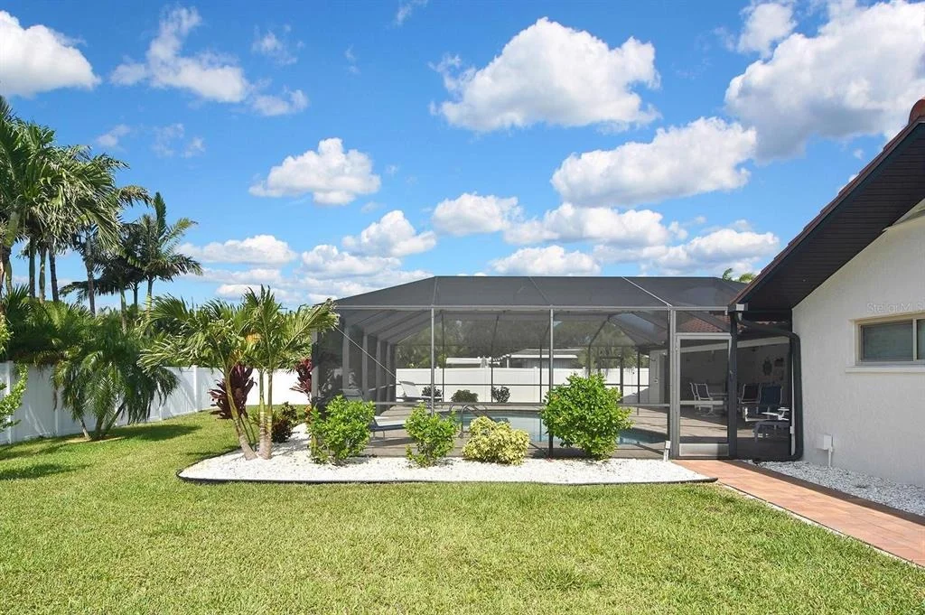 Photo of 429 DARLING DRIVE