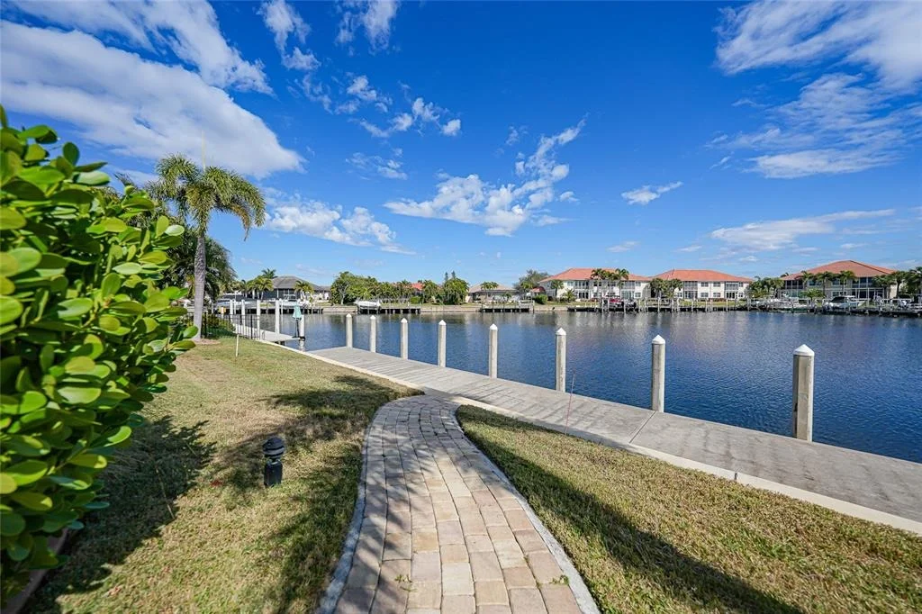 Photo of 166 HIBISCUS DRIVE