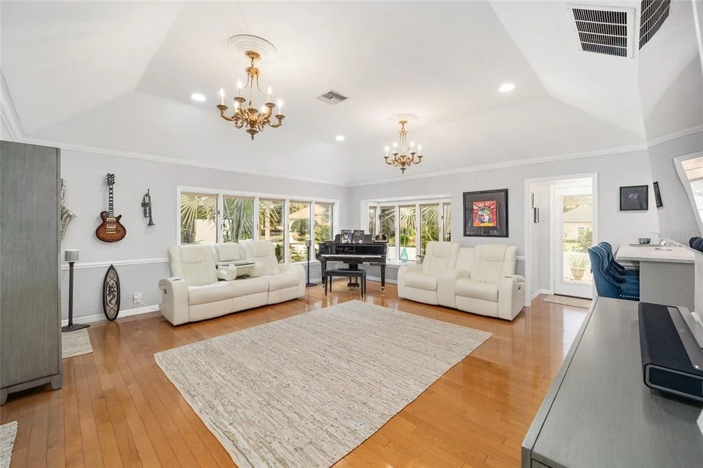Photo of 2023 SE LAUREL RUN DRIVE