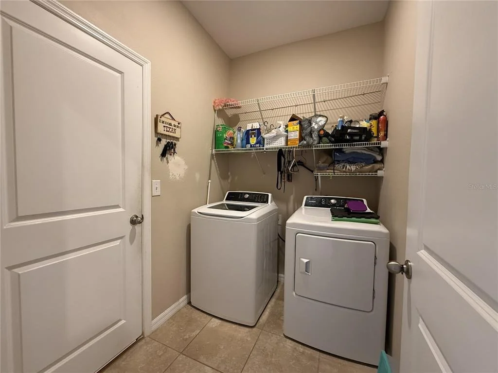 Photo of 16418 WOODSIDE GLEN