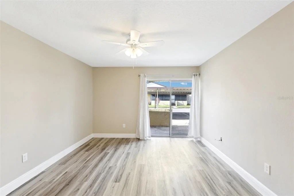 Photo of 1203 16TH CIRCLE SE