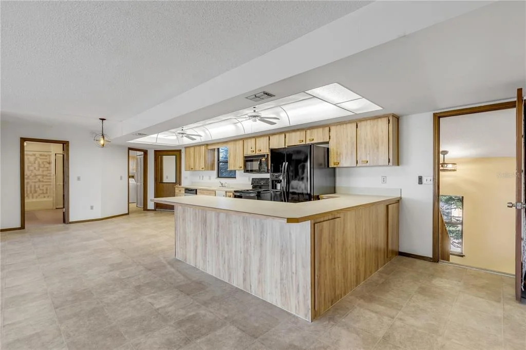 Photo of 824 EEL AVENUE
