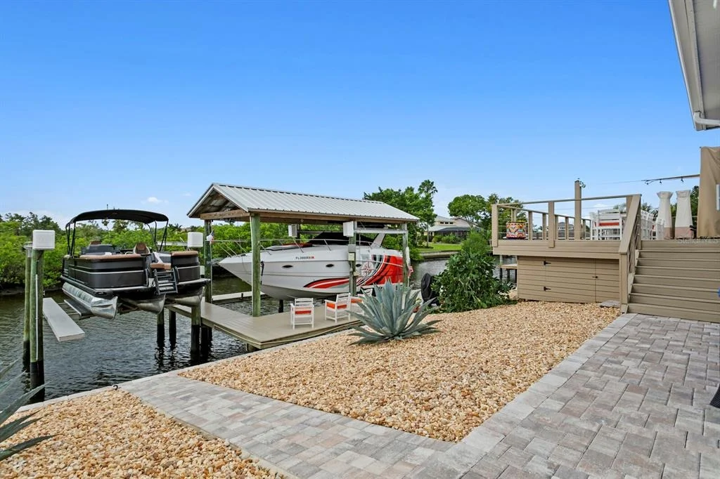 Photo of 704 EAGLE LANE