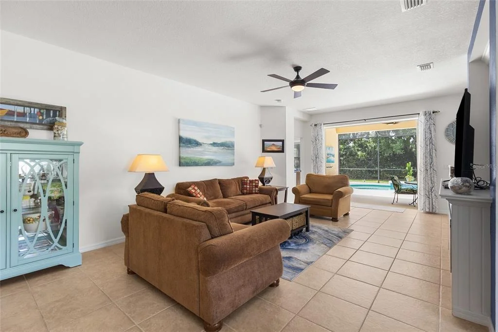 Photo of 11739 FENNEMORE WAY