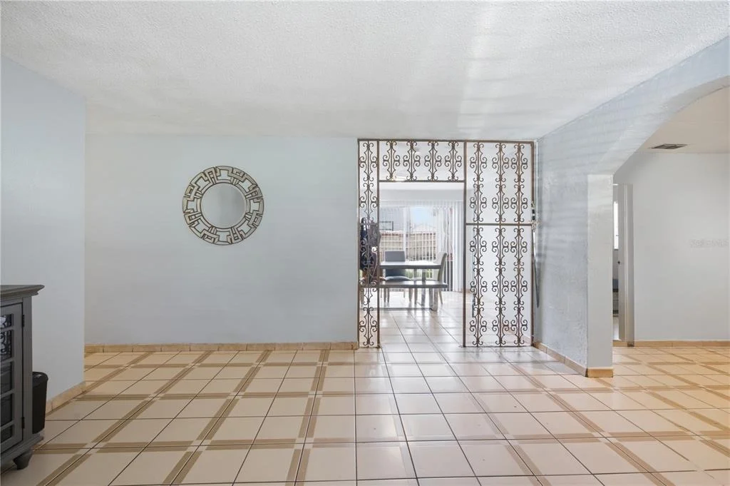 Photo of 802 PAPAYA DRIVE