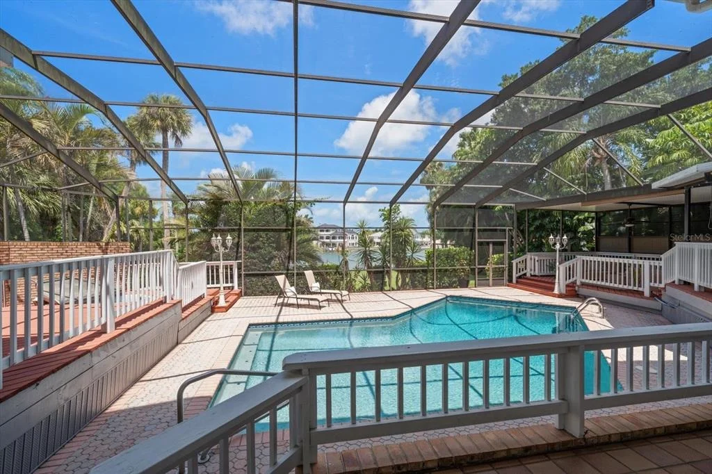Photo of 220 HARBOR VIEW LANE
