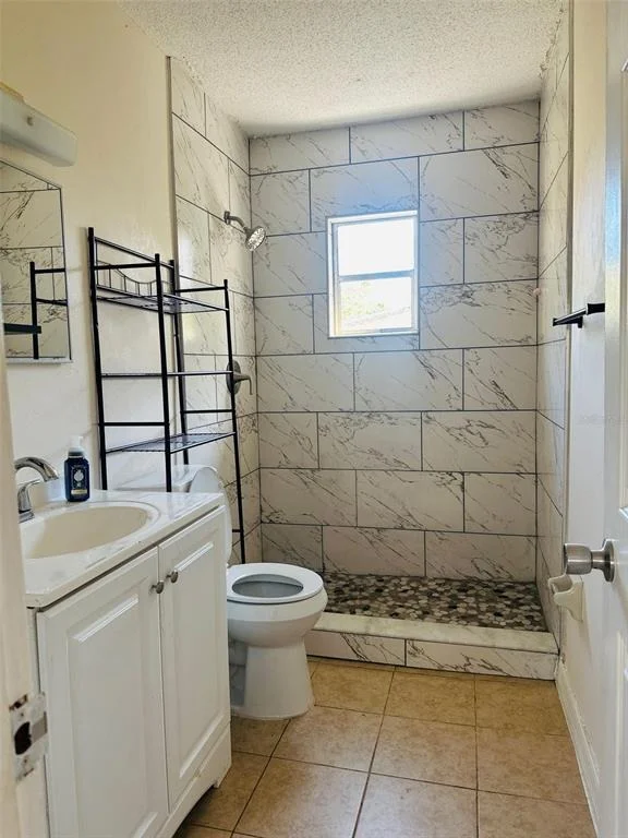 Photo of 2107 VINCENT ROAD