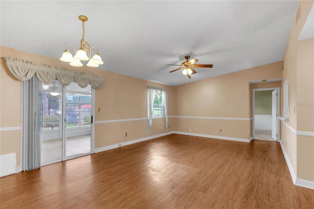 Photo of 611 SHERWOOD OAKS CIRCLE