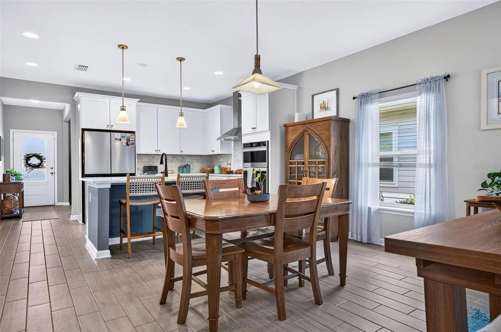 Photo of 106 NIGHTHAWK LANE