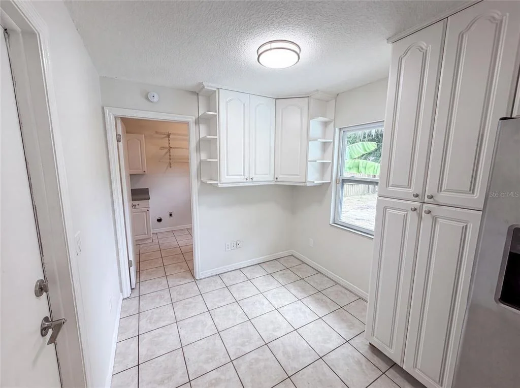 Photo of 963 SEQUOIA DRIVE