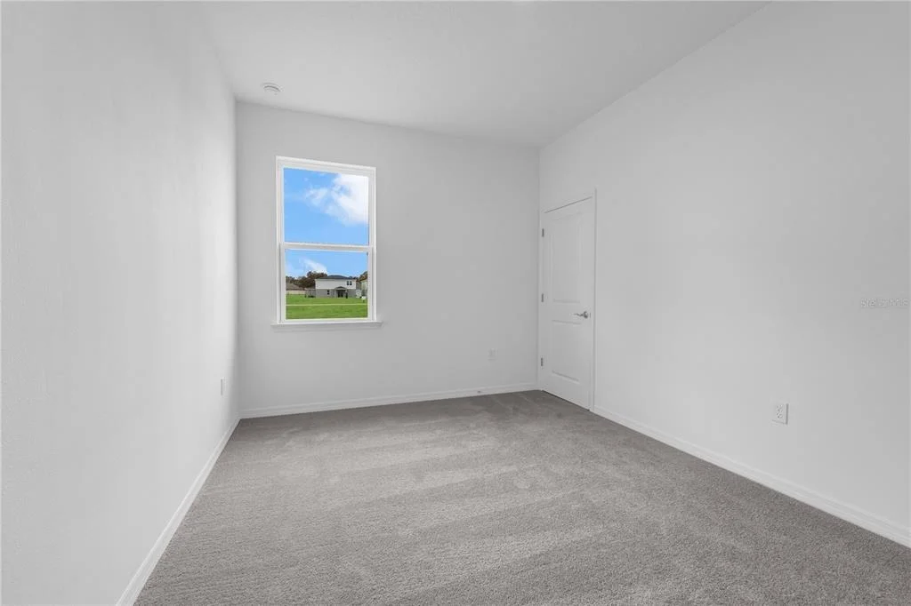 Photo of 1112 BANFF DRIVE NE