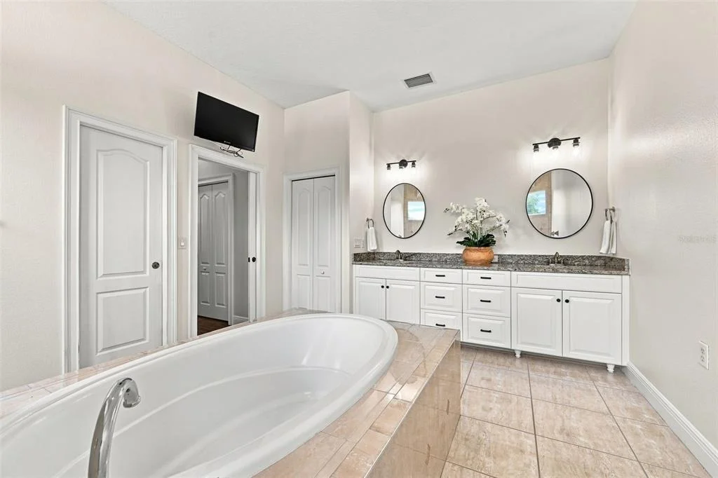 Photo of 10517 BARACOA COURT