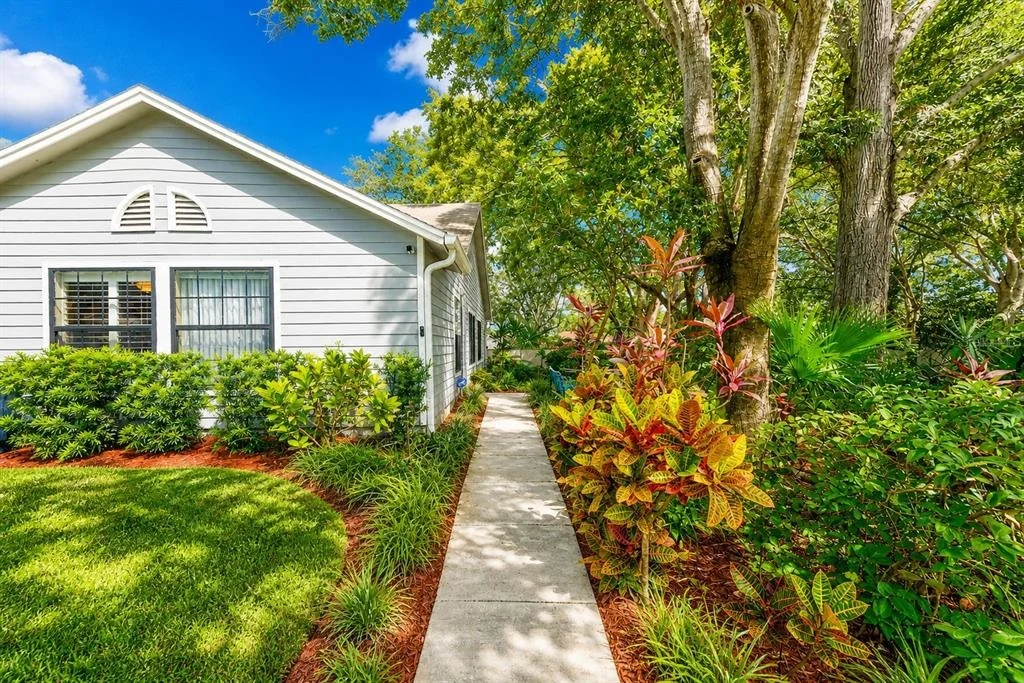Photo of 2728 BENTLEY DRIVE
