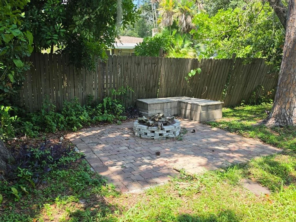 Photo of 3977 VANA DRIVE