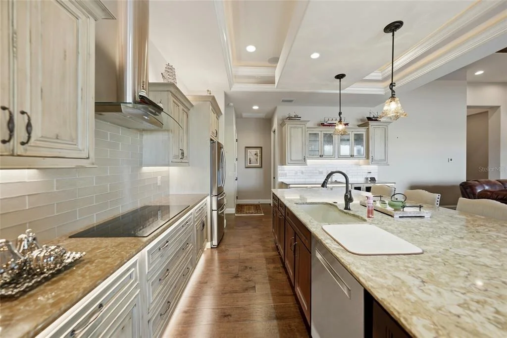 Photo of 166 HIBISCUS DRIVE