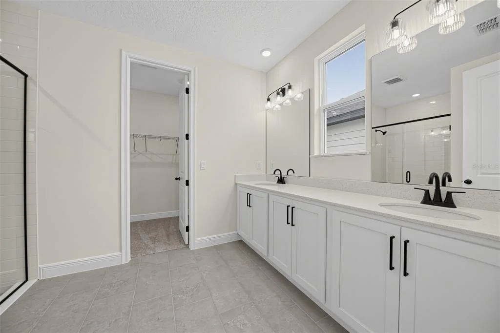 Photo of 30130 EMERALD FOREST DRIVE