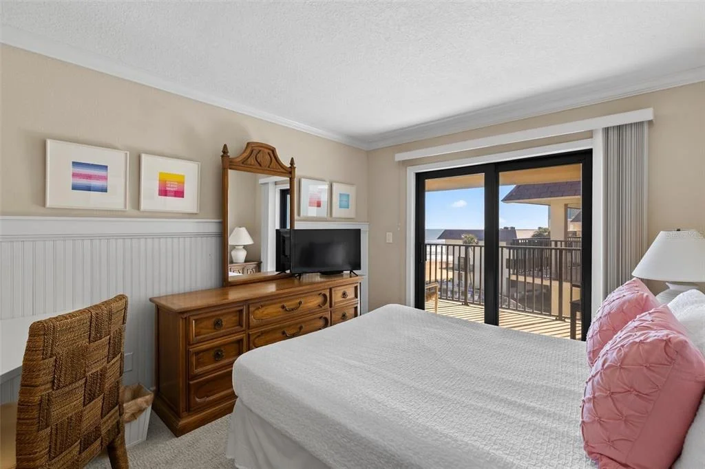 Photo of Unit 405 at 935 OCEAN SHORE BOULEVARD