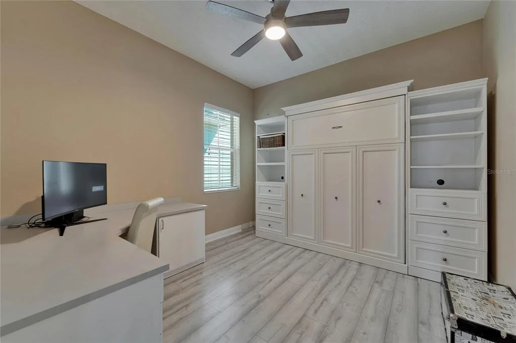 Photo of 426 ISLEBAY DRIVE