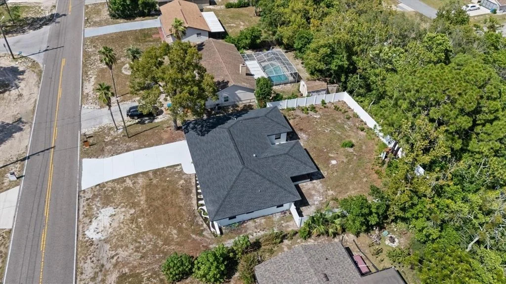 Photo of 12018 LINDEN DRIVE