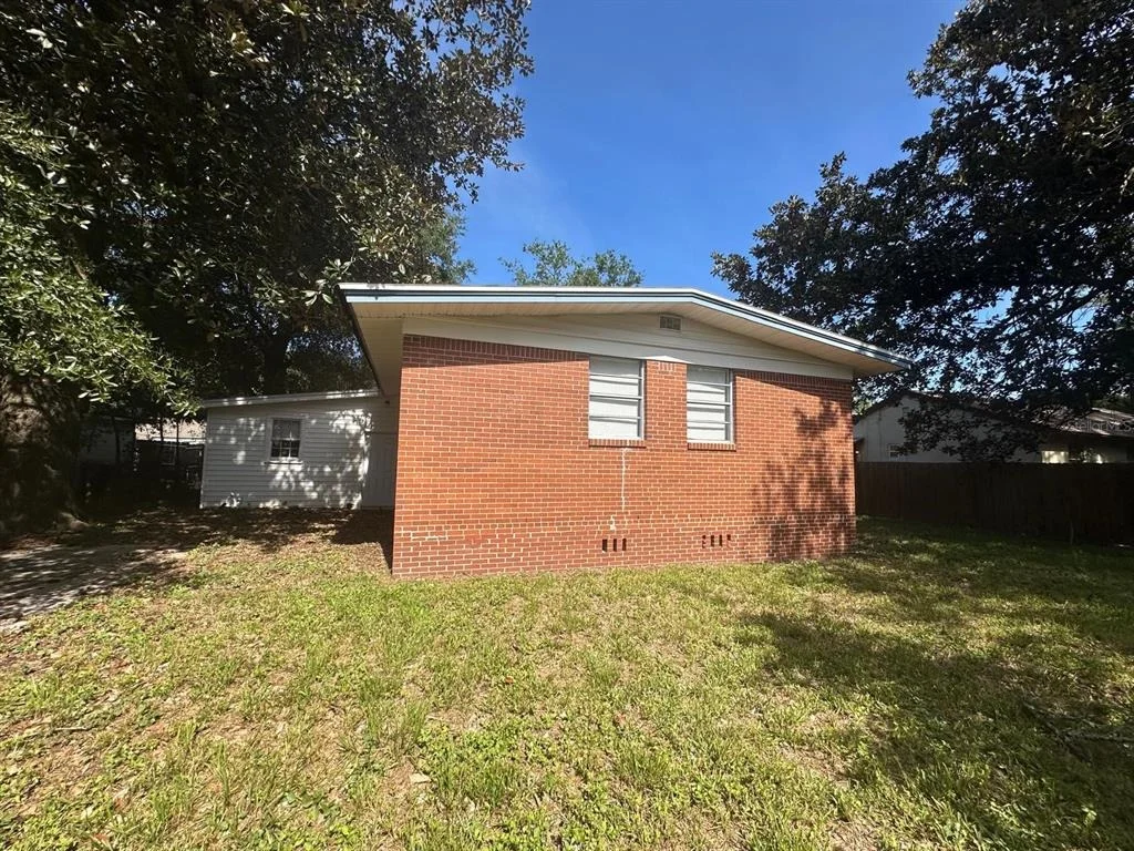 Photo of 1430 RON ROAD