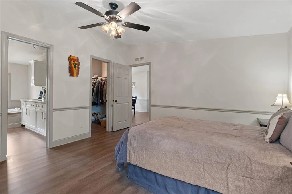 Photo of 26255 LAMBETH ROAD