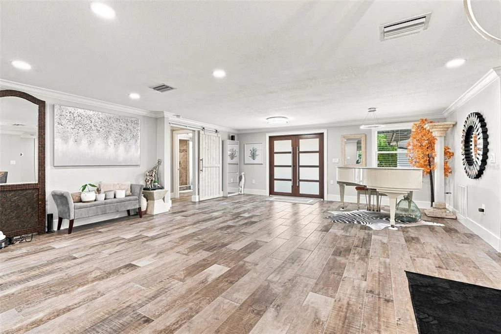 Photo of 2424 HARBOUR DRIVE