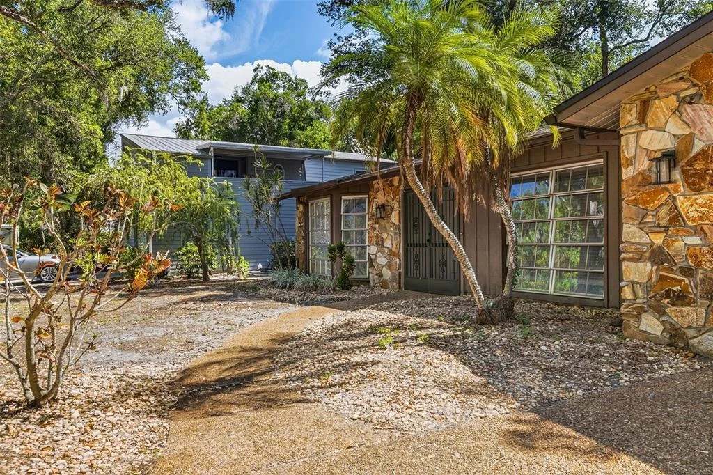 Photo of 2749 GREENDALE DRIVE