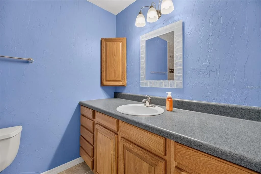 Photo of 325 NW 80TH BOULEVARD