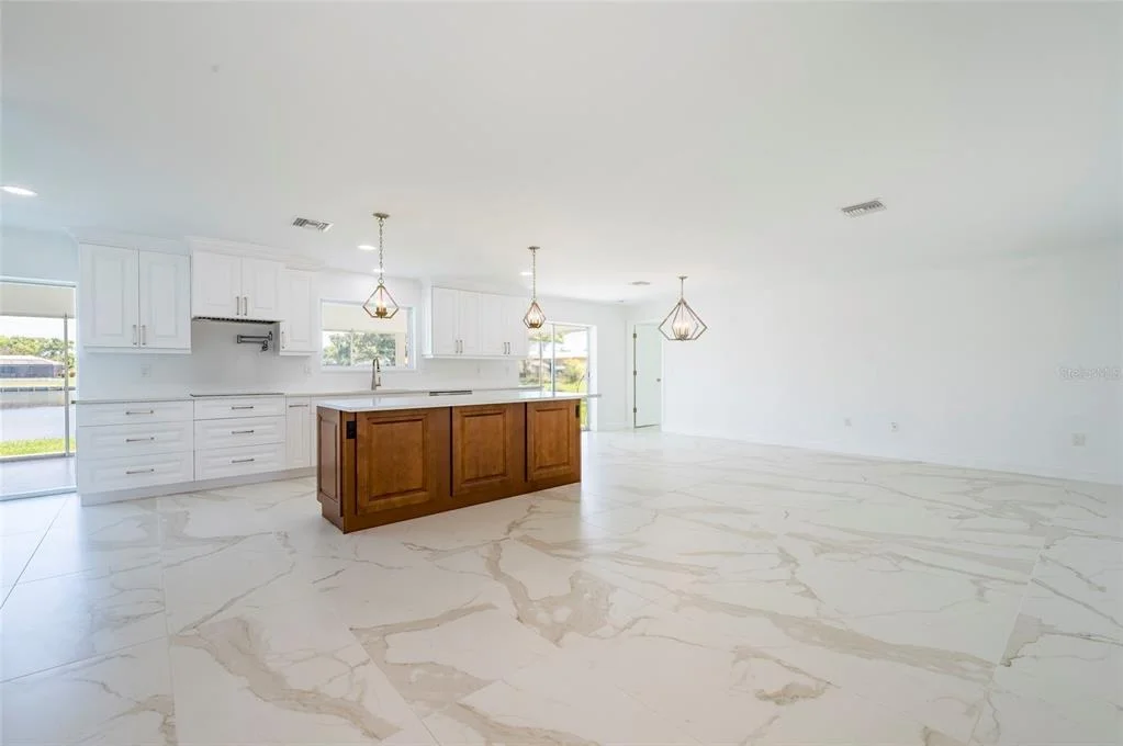 Photo of 13797 PINECREST DRIVE