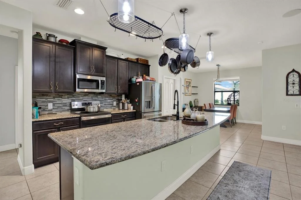 Photo of 652 TIERRA DRIVE