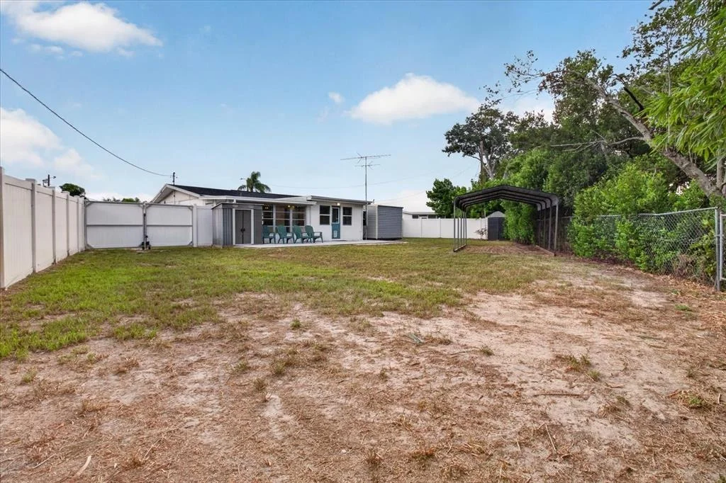 Photo of 4843 CALAIS DRIVE