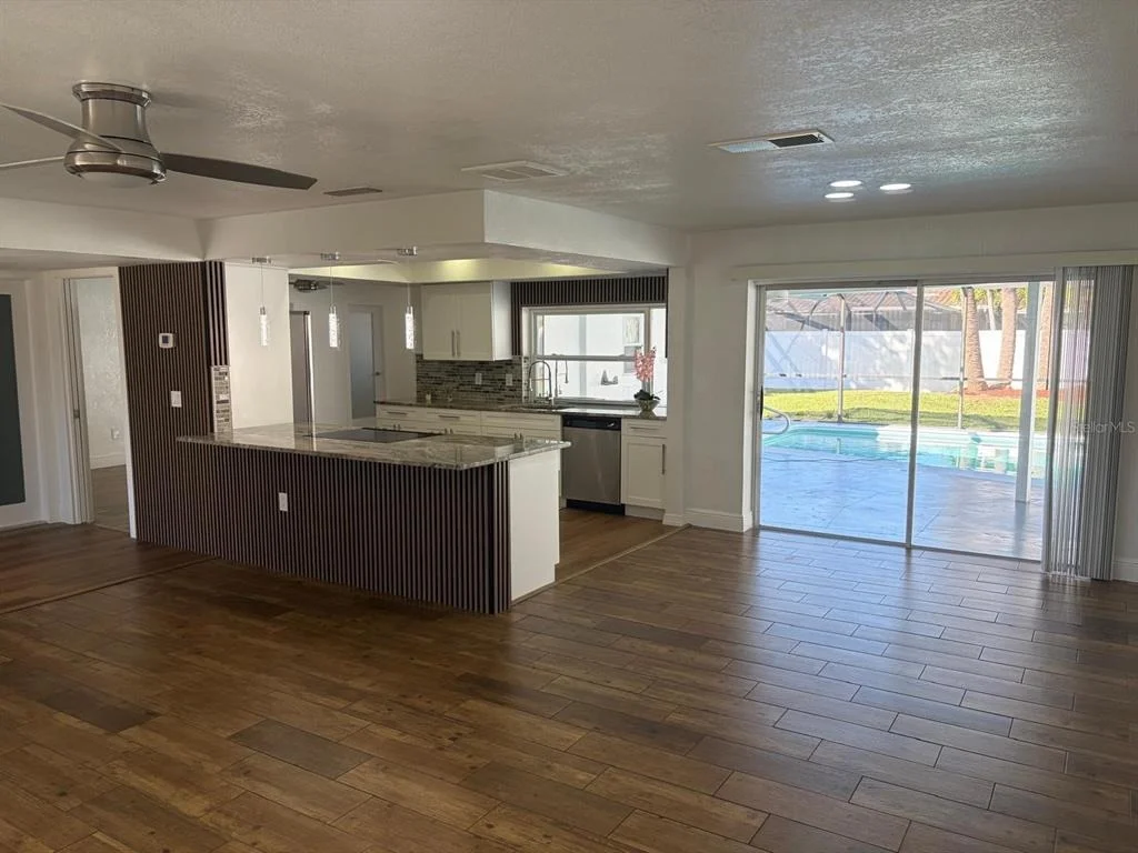 Photo of 4240 PALM TREE BOULEVARD