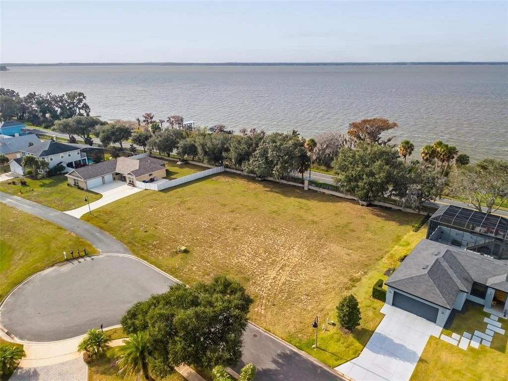 Photo of 3225 LANDING VIEW