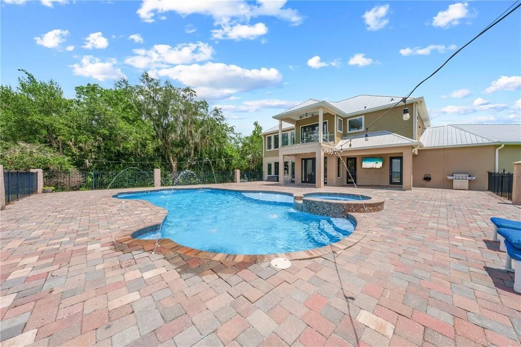 Photo of 4664 HICKORY TREE LN