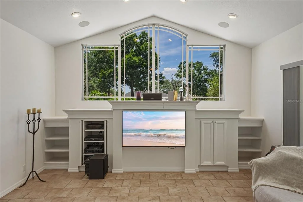 Photo of 6105 AUDUBON MANOR BOULEVARD