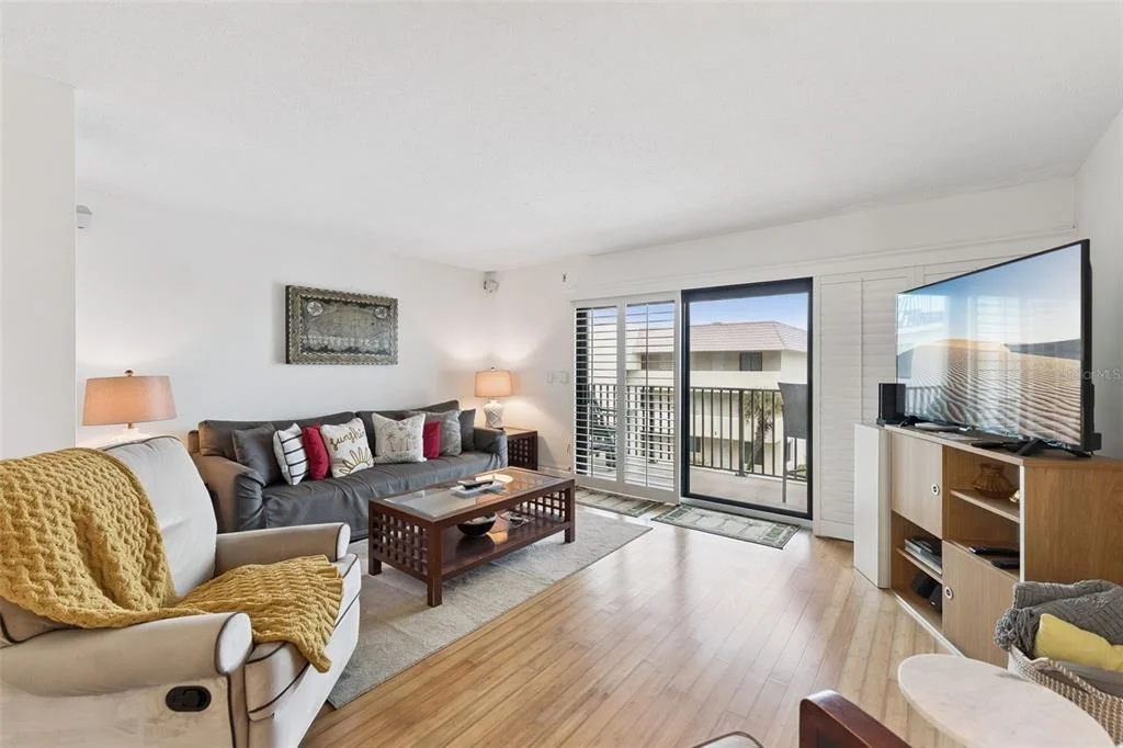 Photo of Unit 3020 at 935 OCEAN SHORE BOULEVARD