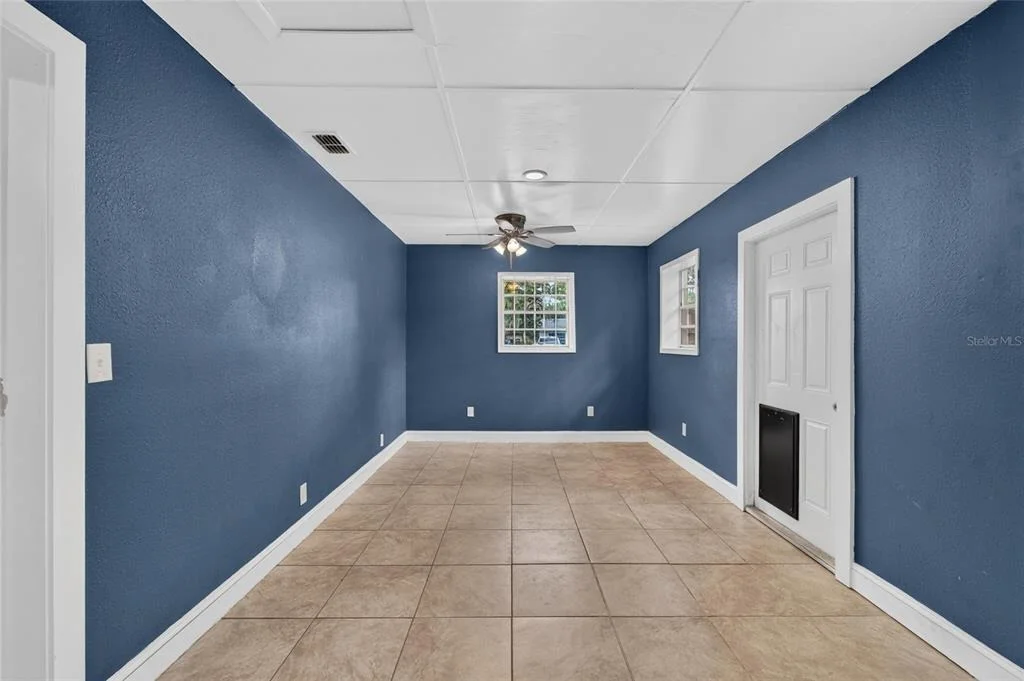 Photo of 205 2ND AVENUE SE