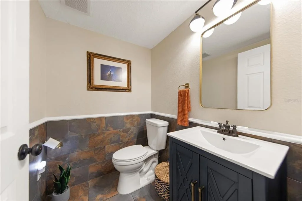Photo of 3005 SUNSET DRIVE