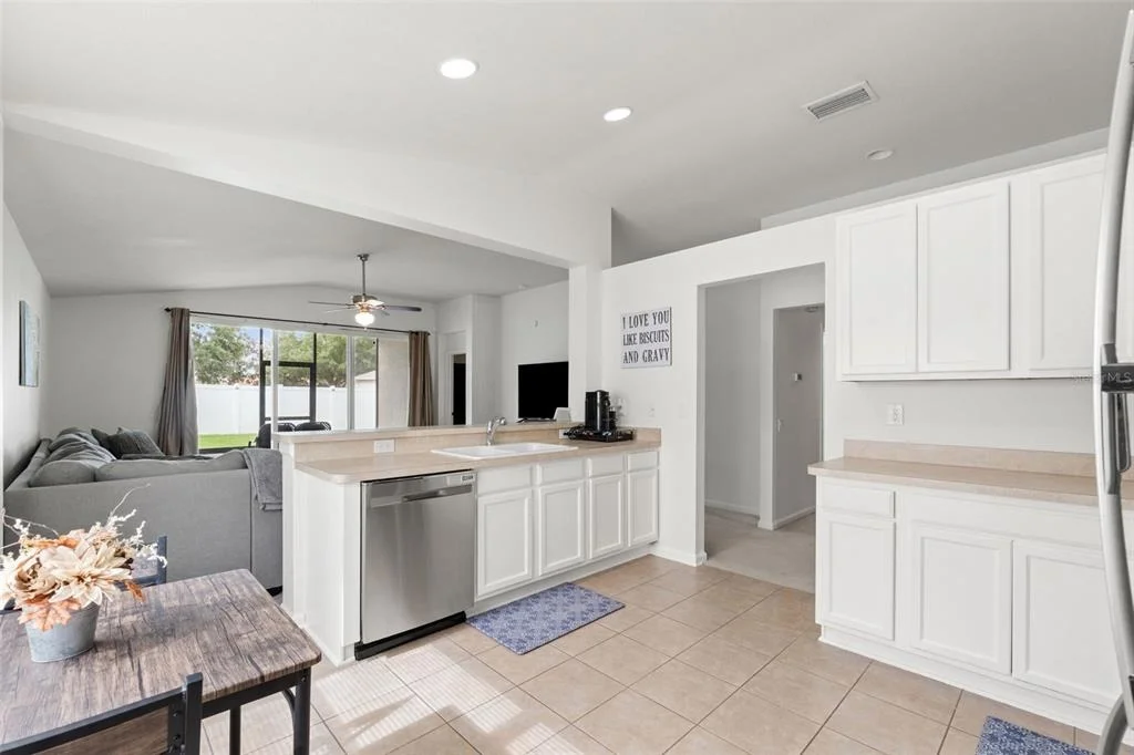 Photo of 14450 WAKE ROBIN DRIVE